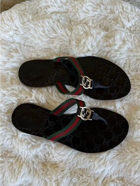 Authentic Gucci GG Monogram Thong Sandals